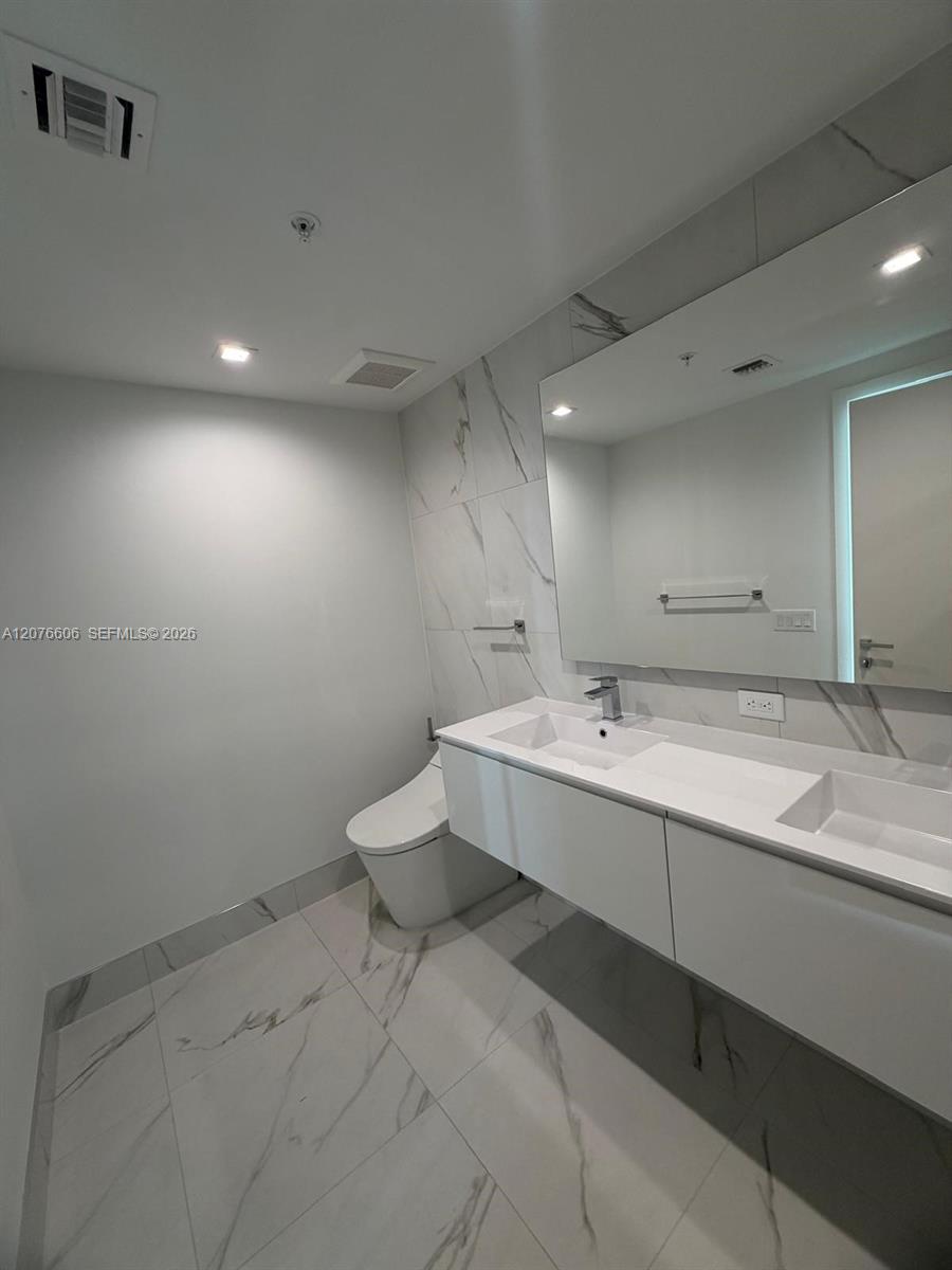 1170 E Hallandale Beach Boulevard