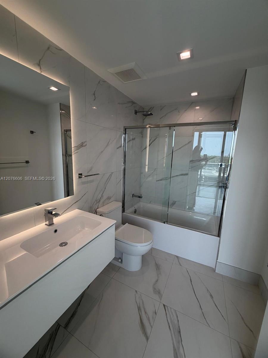 1170 E Hallandale Beach Boulevard