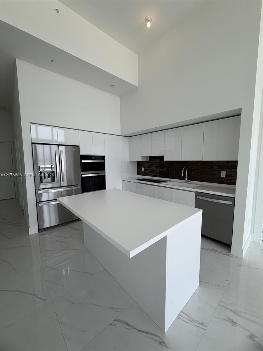 1170 E Hallandale Beach Boulevard