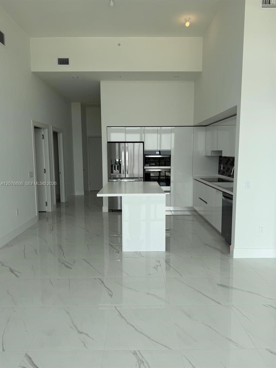 1170 E Hallandale Beach Boulevard