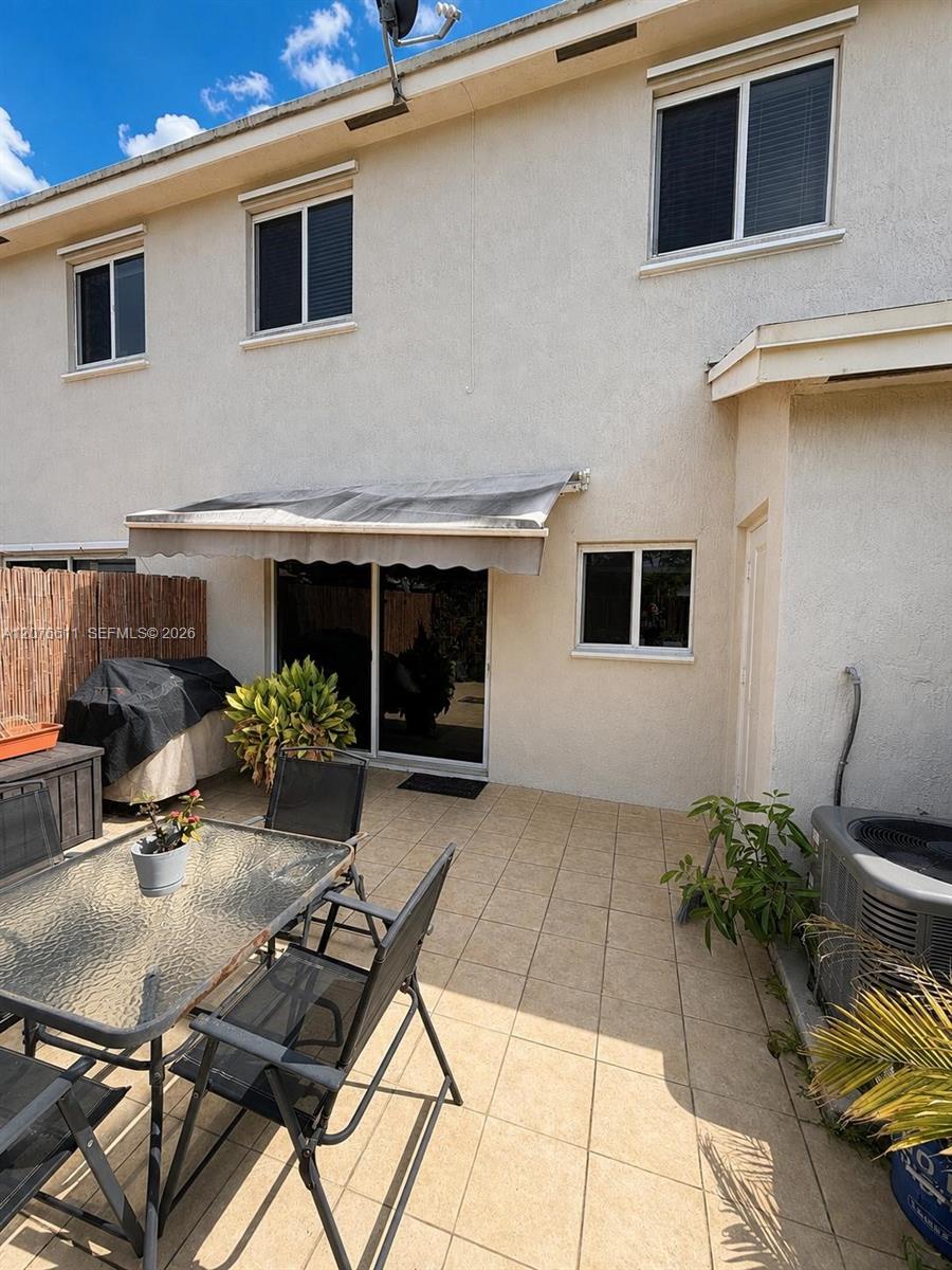 1222 NW 3rd Lane