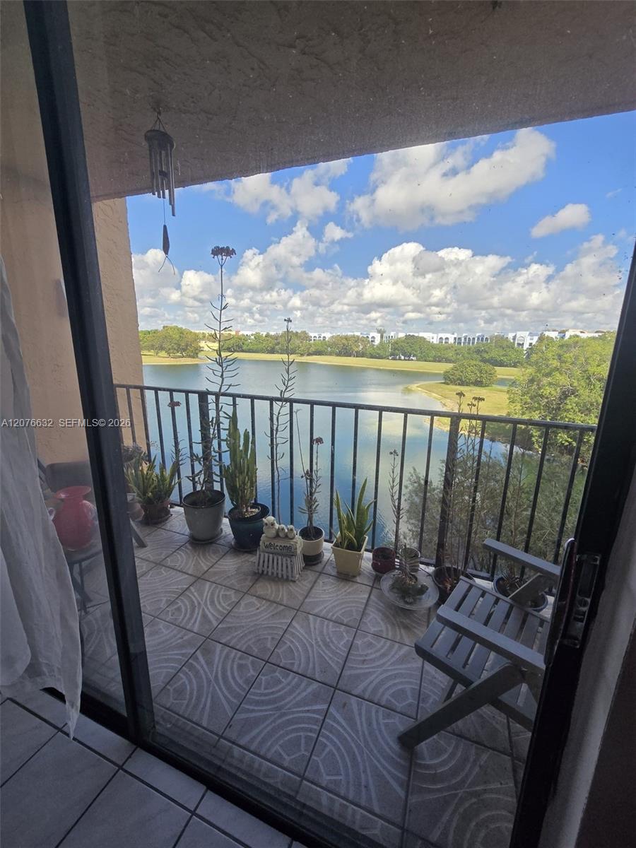 9688 Fontainebleau Boulevard