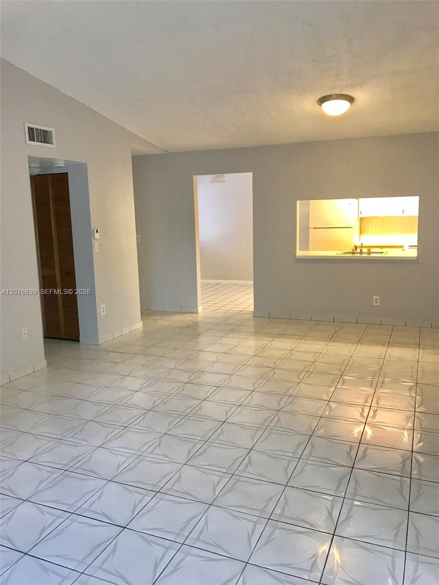 9810 Hammocks Boulevard