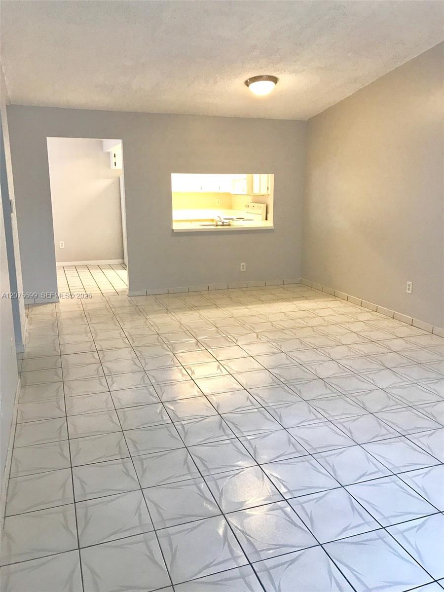 9810 Hammocks Boulevard
