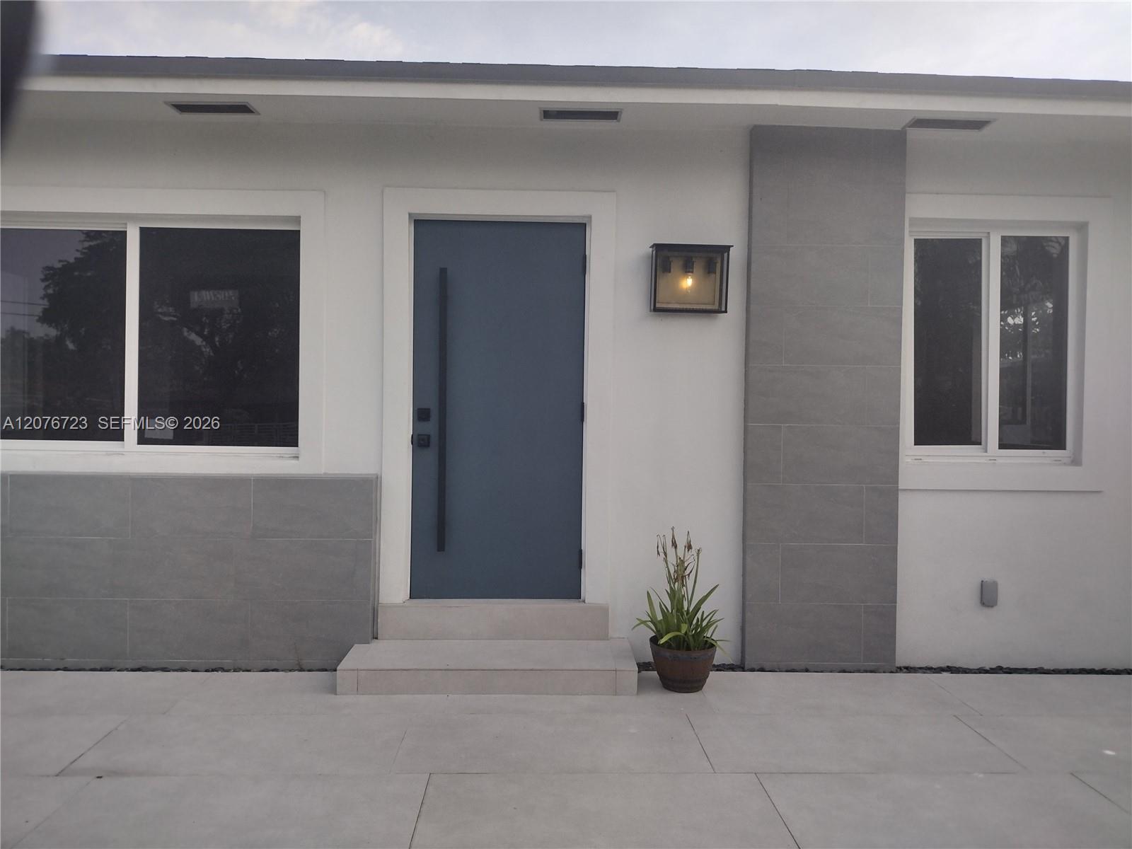 300 S Biscayne River Drive