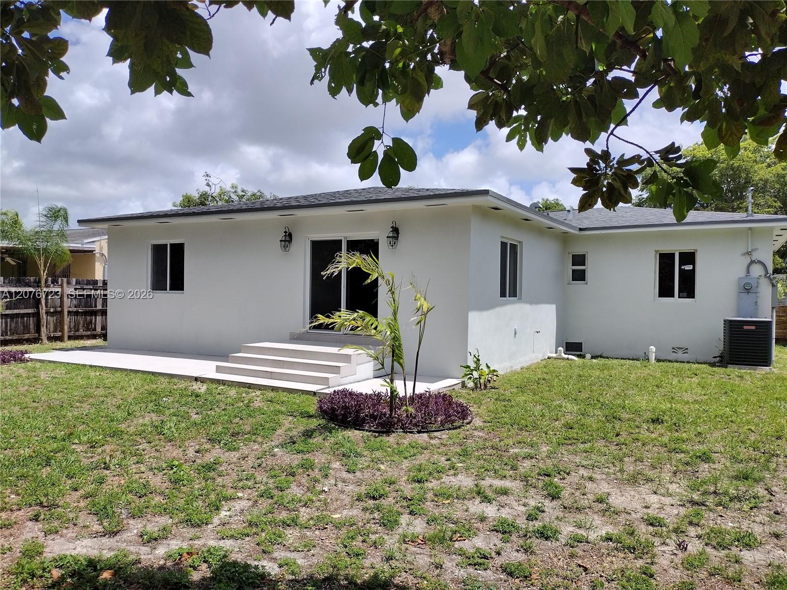 300 S Biscayne River Drive