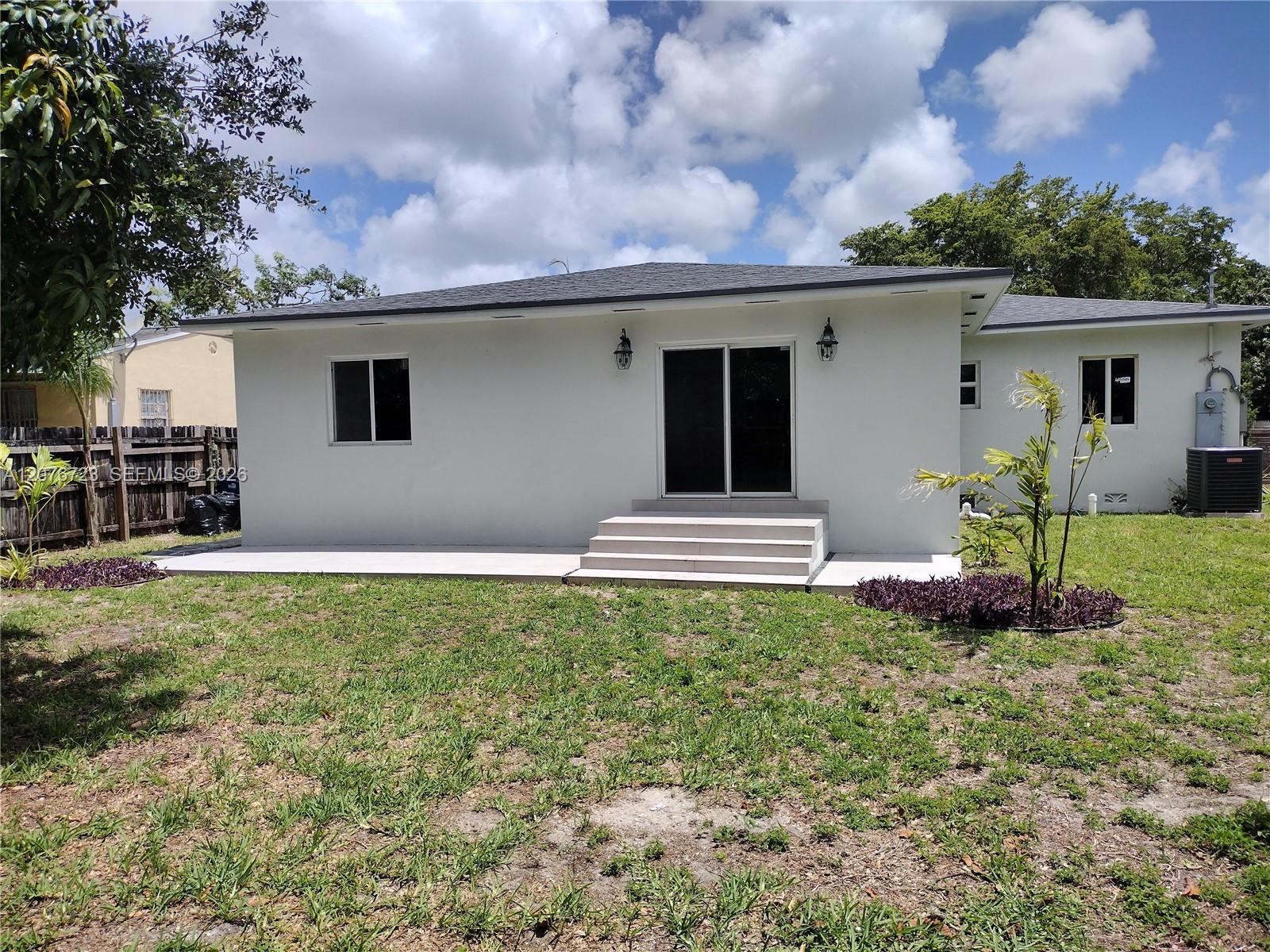 300 S Biscayne River Drive