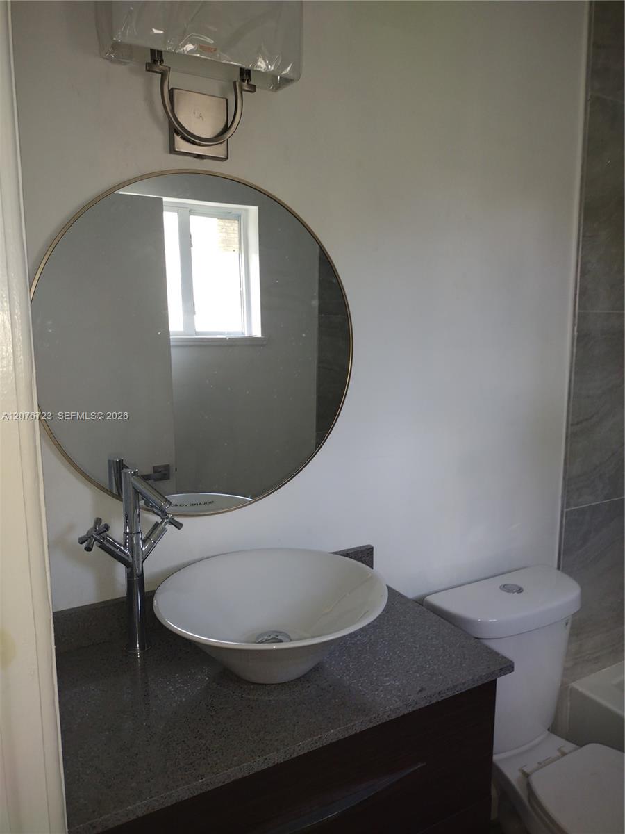 300 S Biscayne River Drive
