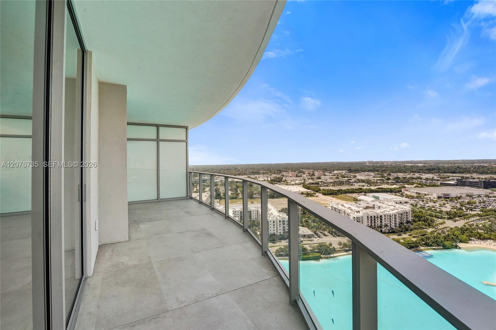 2411 Laguna Circle