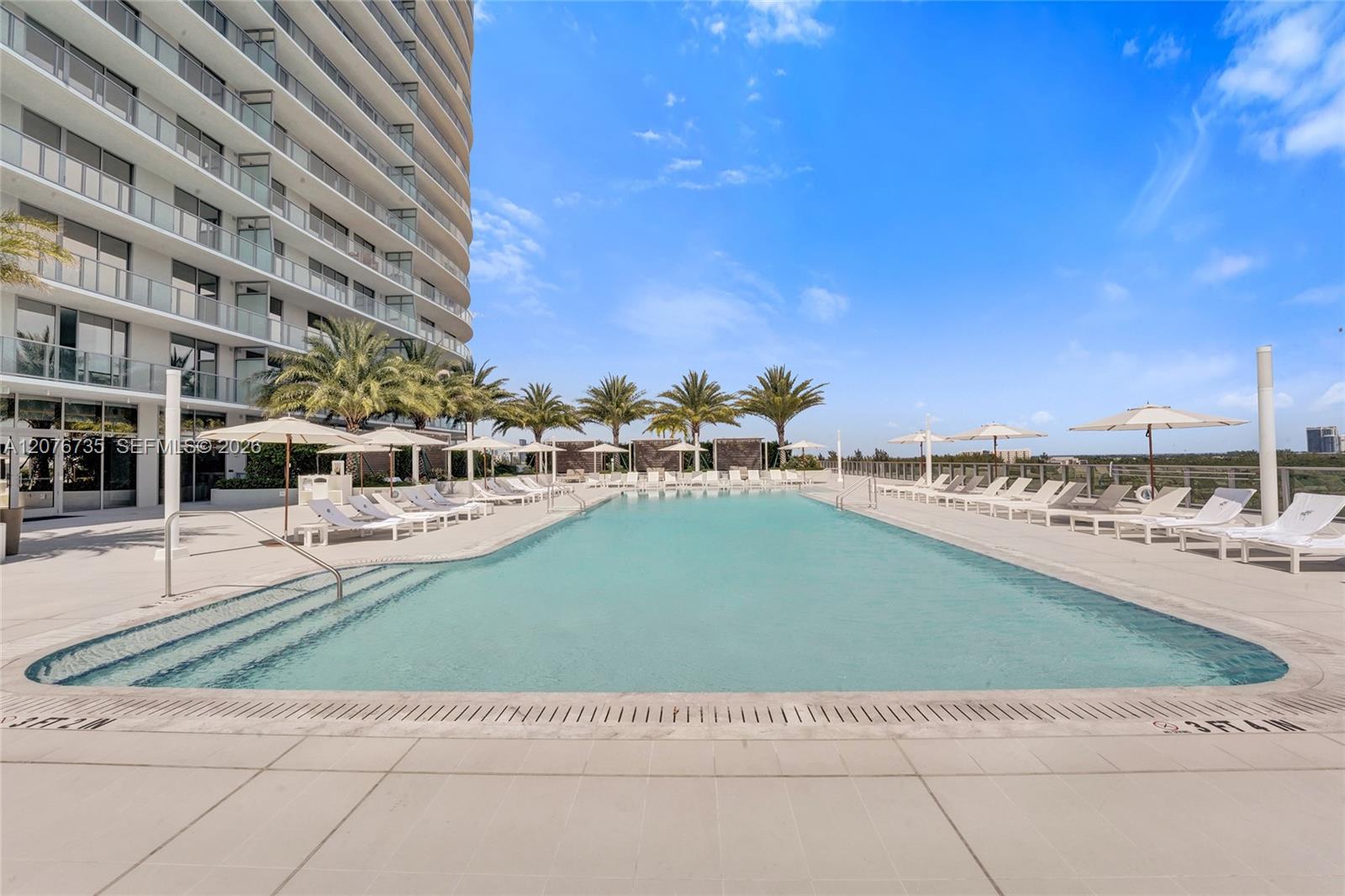2411 Laguna Circle