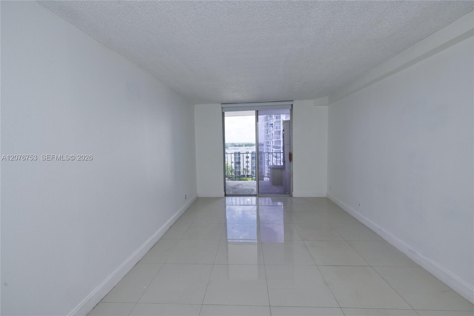 2903 N Miami Beach Boulevard