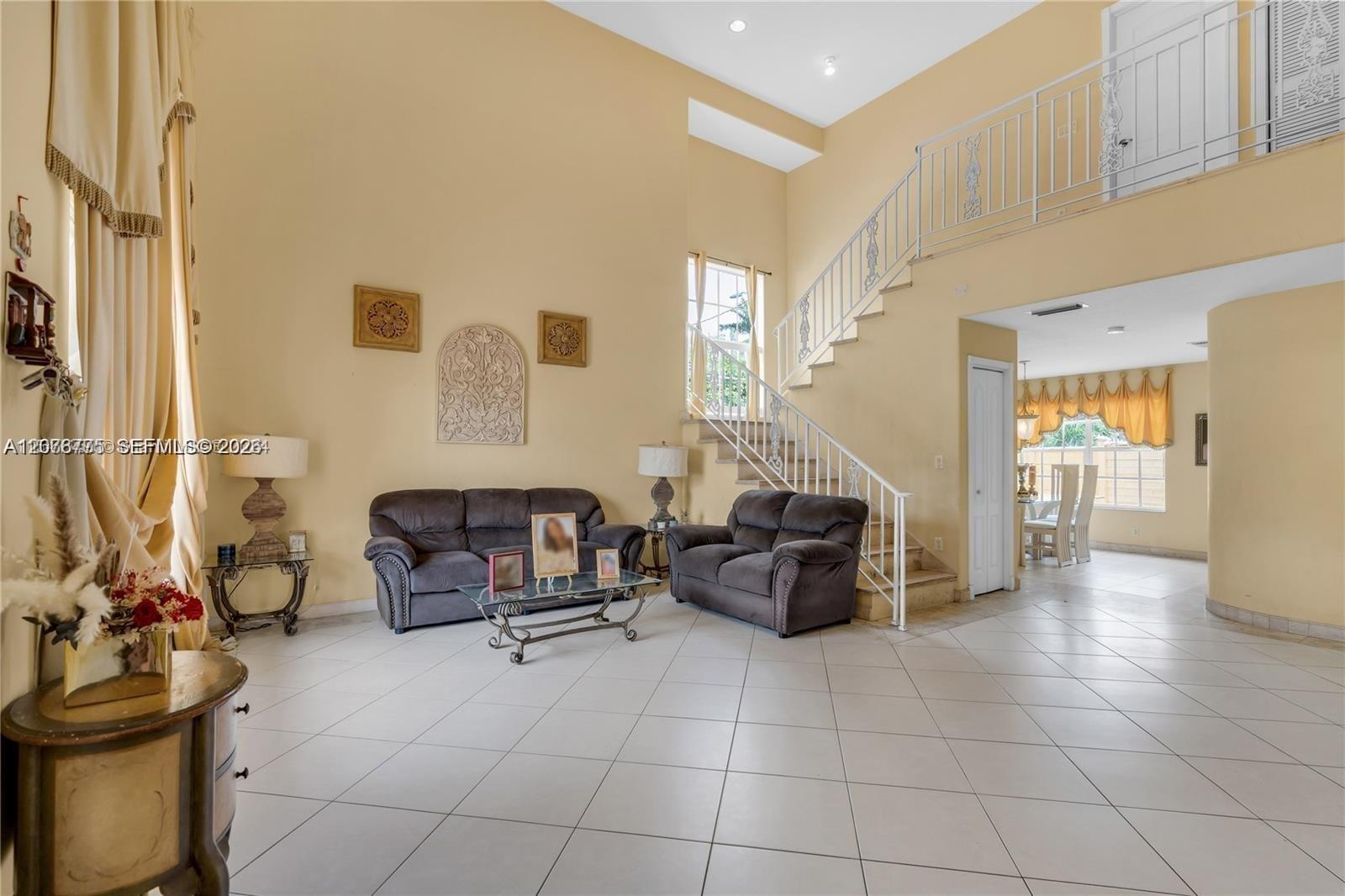 13904 SW 18th Terrace