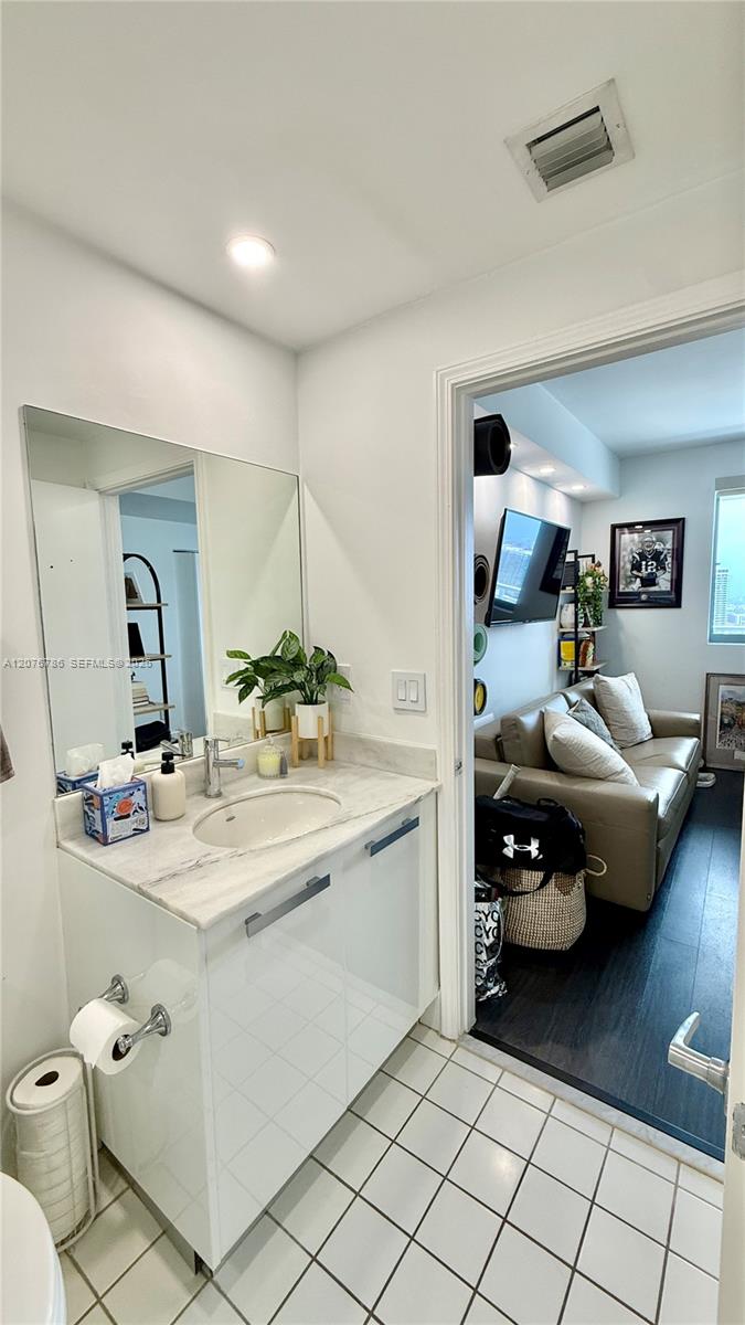 601 NE 36th Street