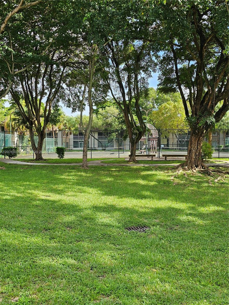 9077 SW 138th Place