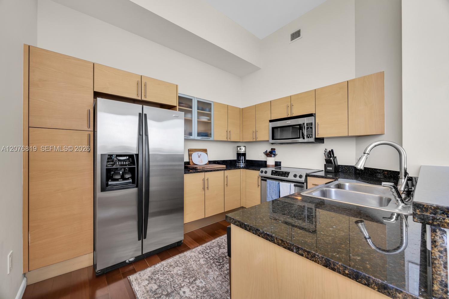 725 NE 22nd Street