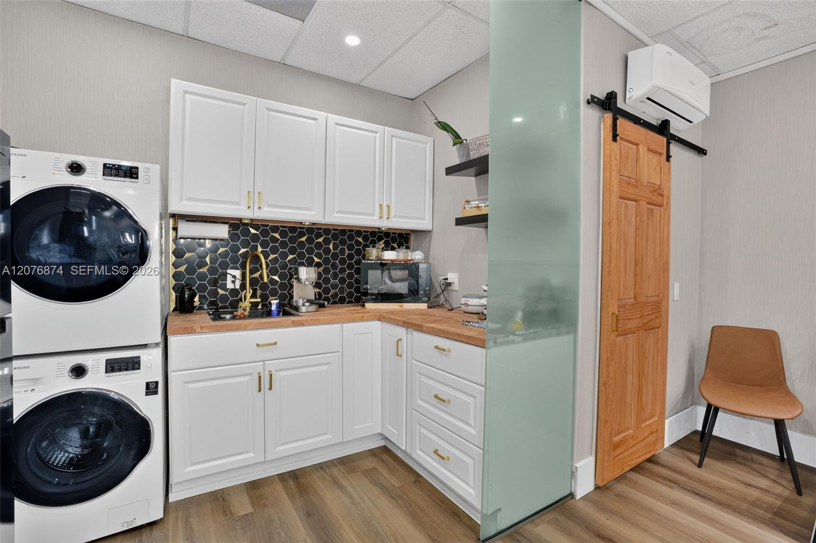 Nail Salon for Sale in Nail Salon For Sale In In Westchester