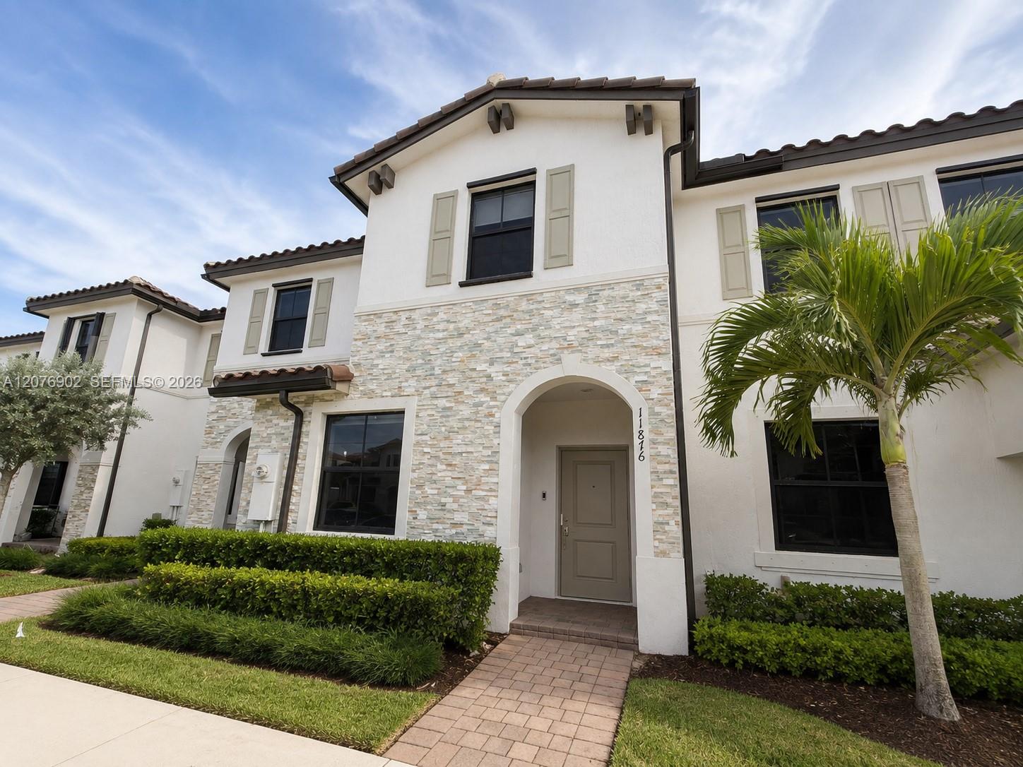 11876 SW 245th Terrace