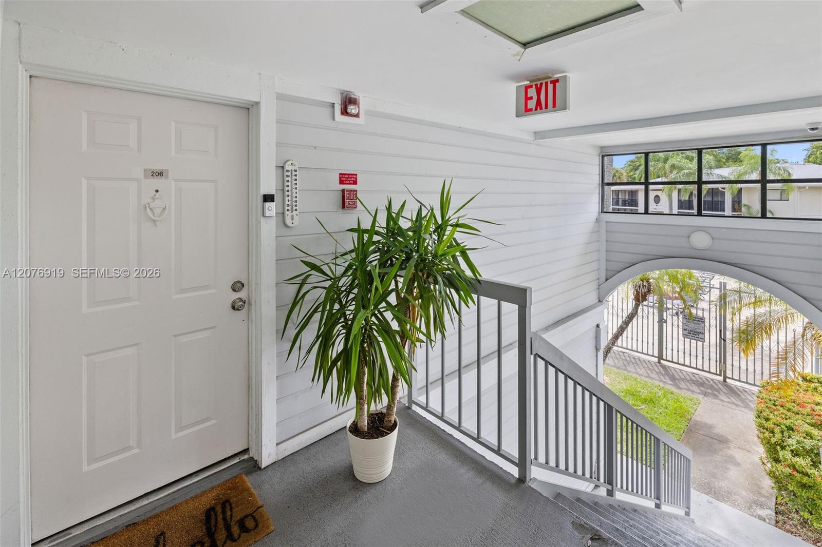 827 NE 199th Street