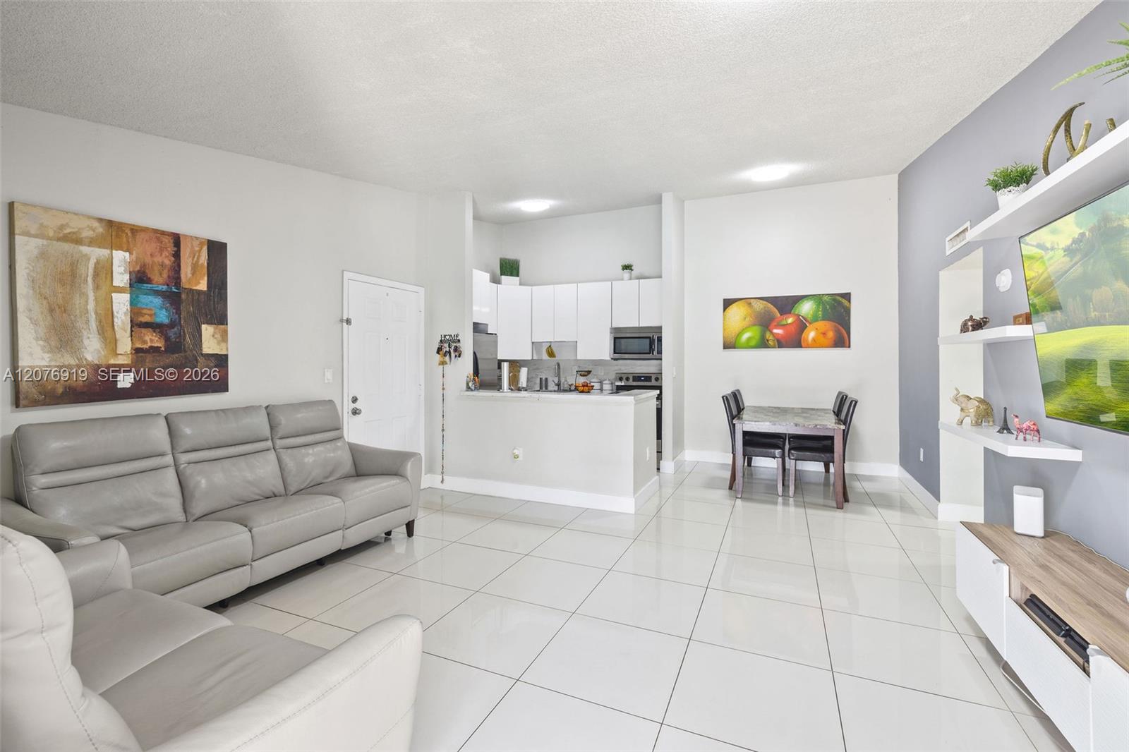 827 NE 199th Street