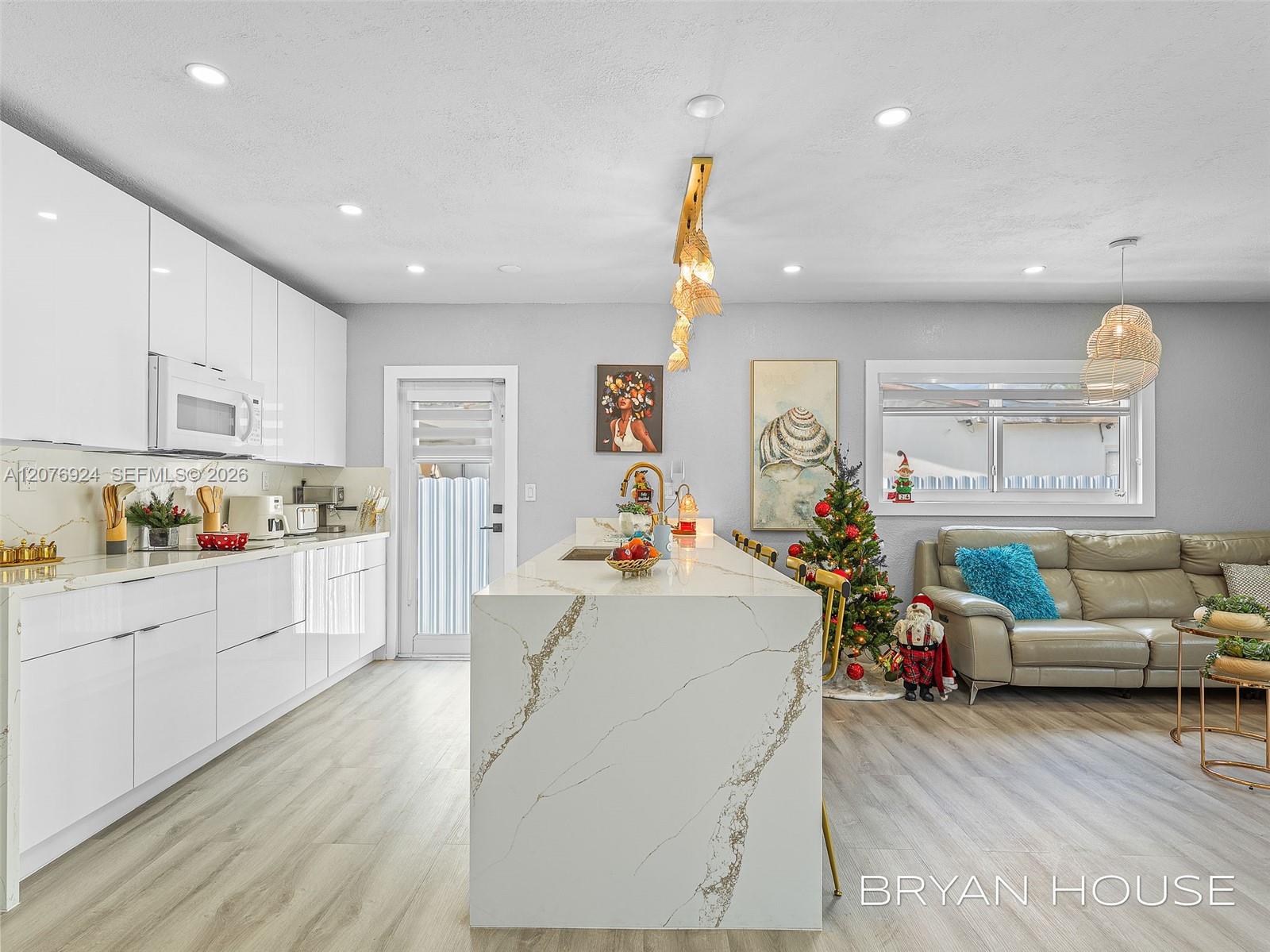 3341 NW 20th Street