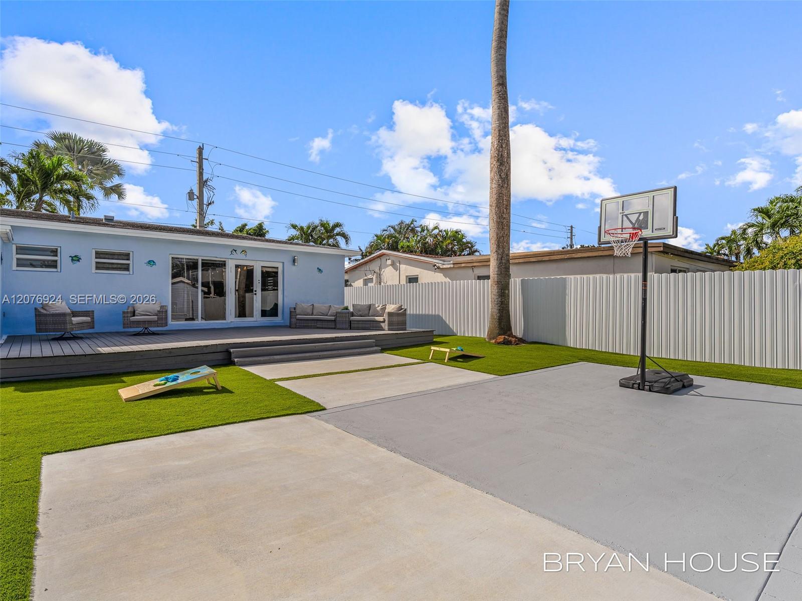 3341 NW 20th Street