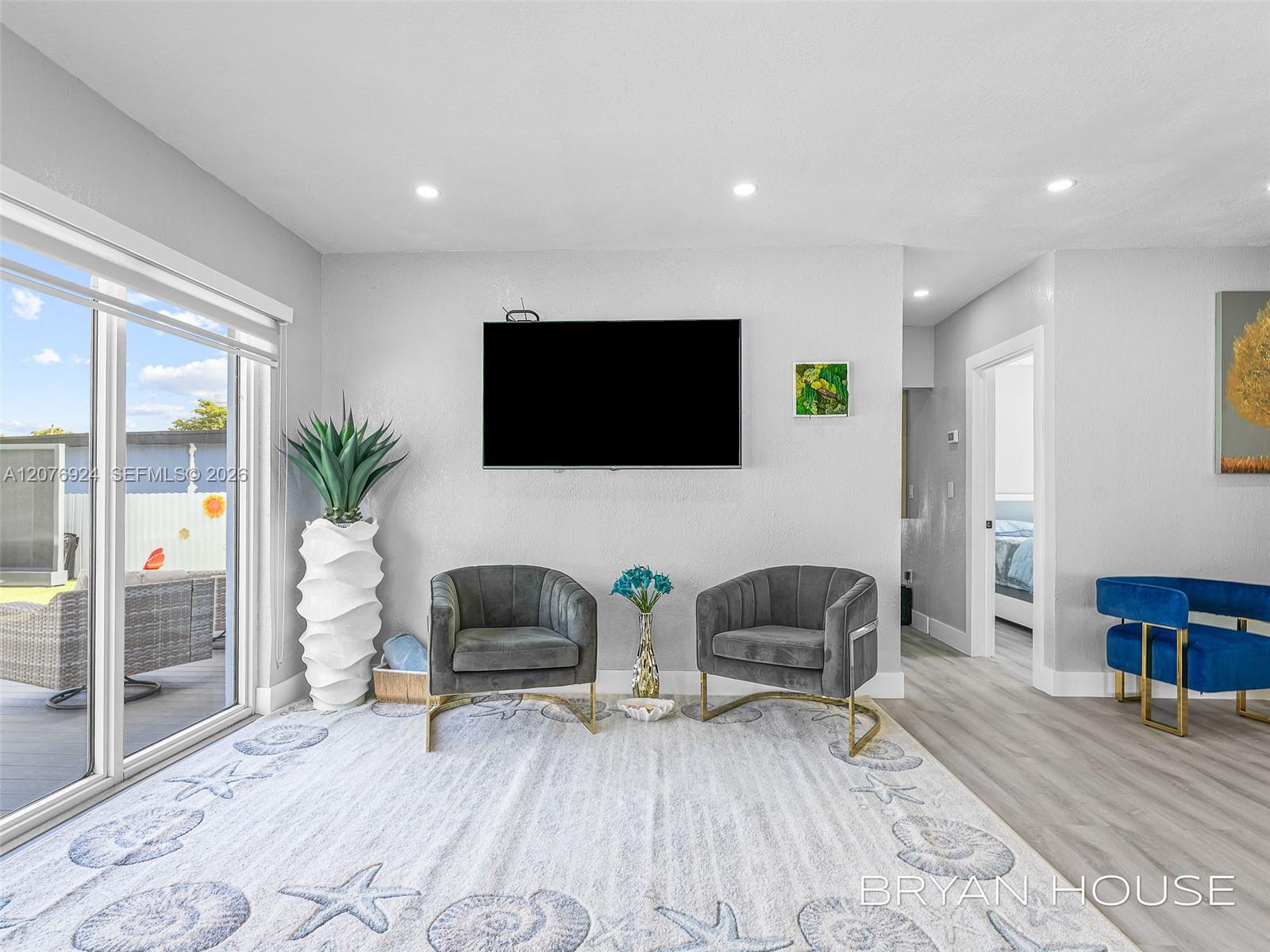 3341 NW 20th Street