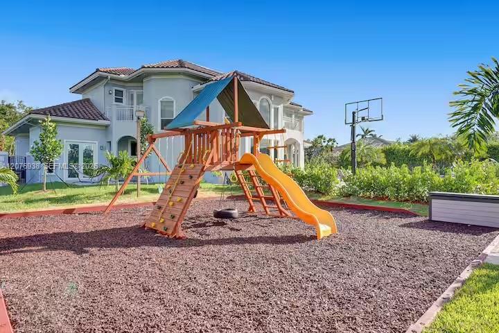 11203 NW 9th Street