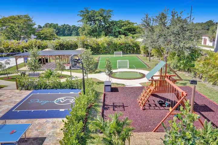 11203 NW 9th Street