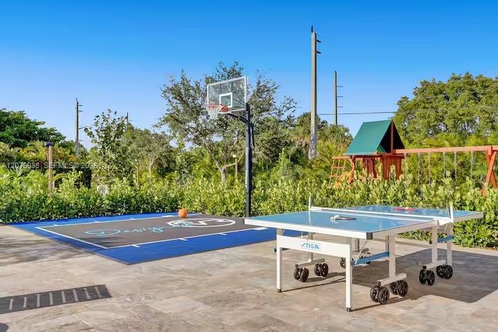 11203 NW 9th Street