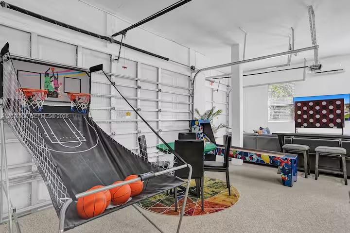11203 NW 9th Street