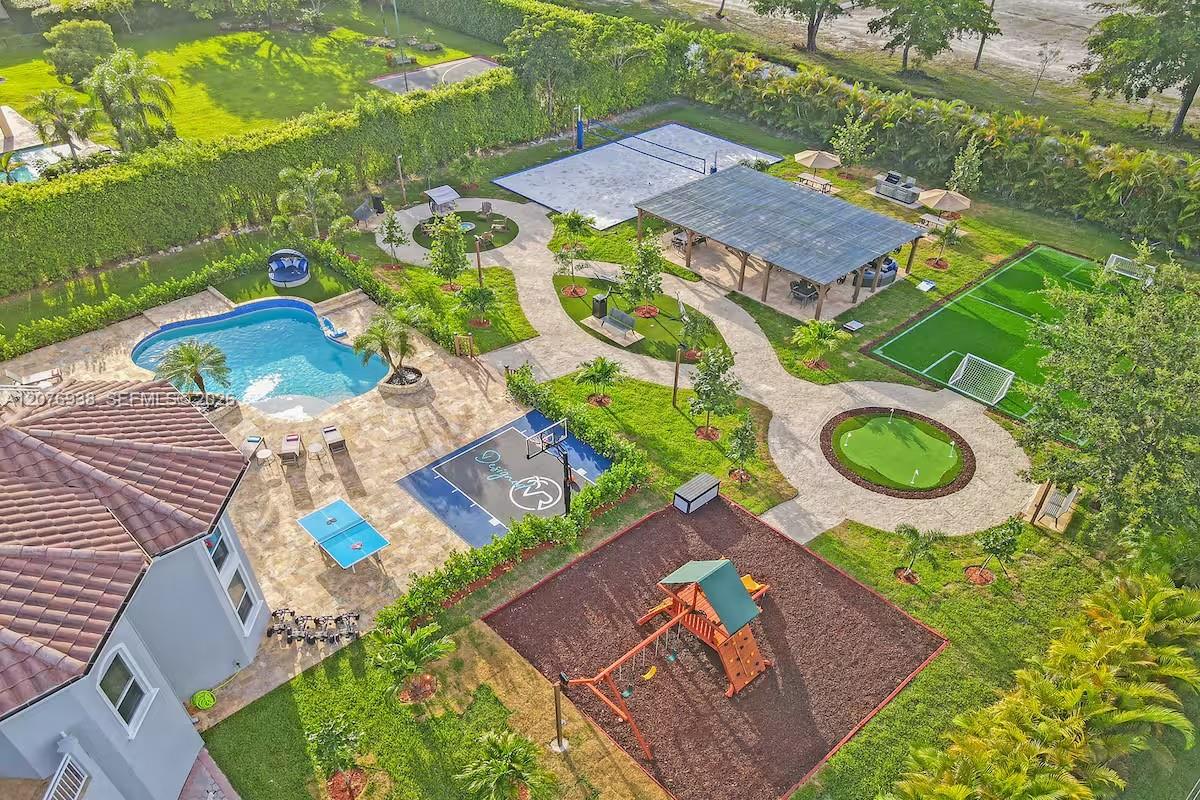 11203 NW 9th Street