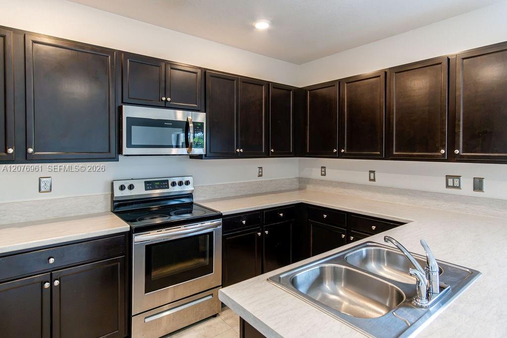 11387 SW 248th Terrace