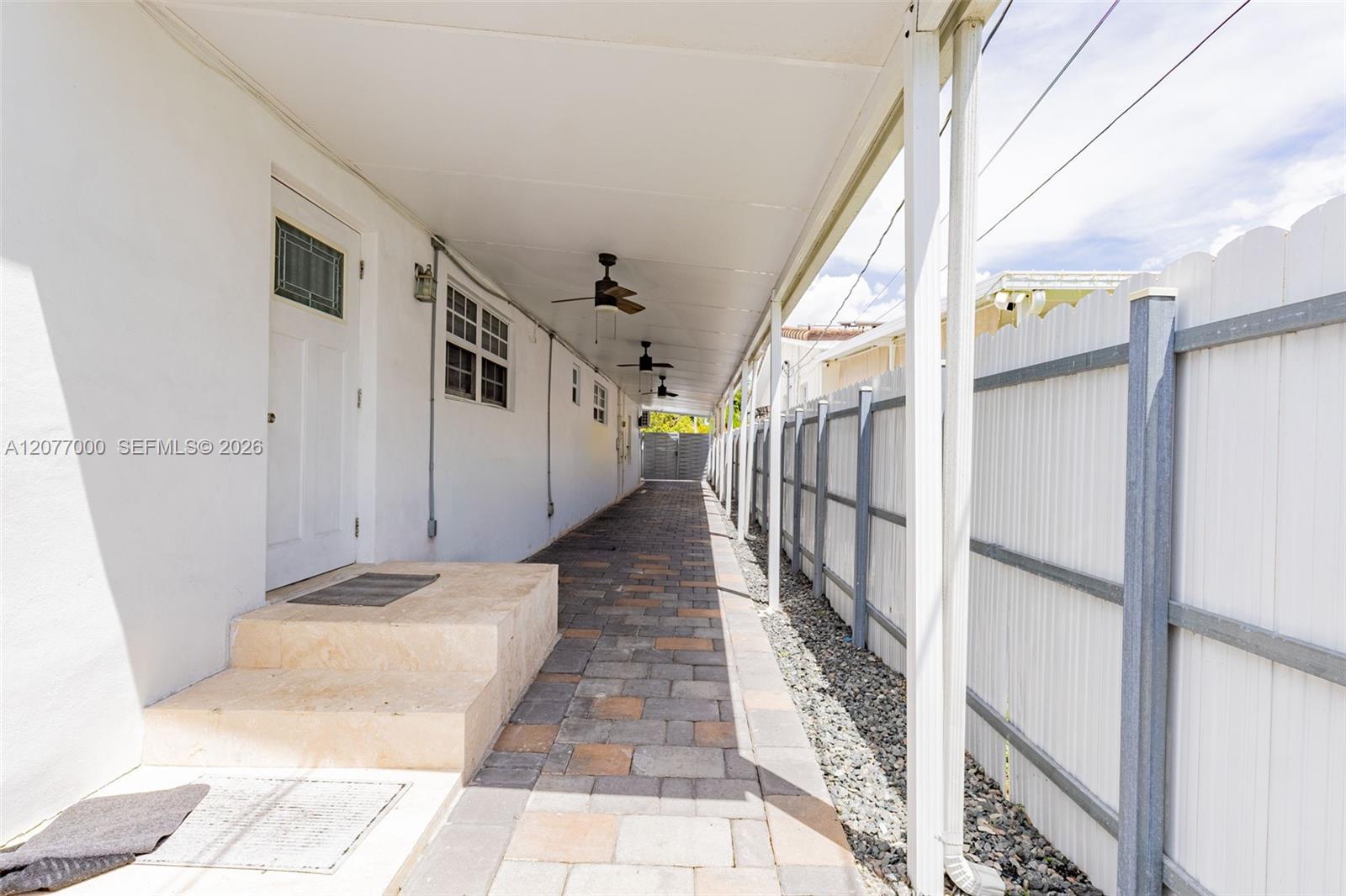 350 W 16th Street
