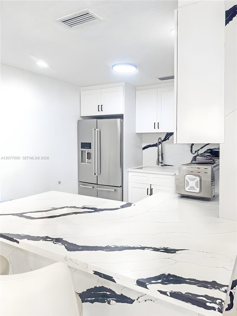 350 W 16th Street