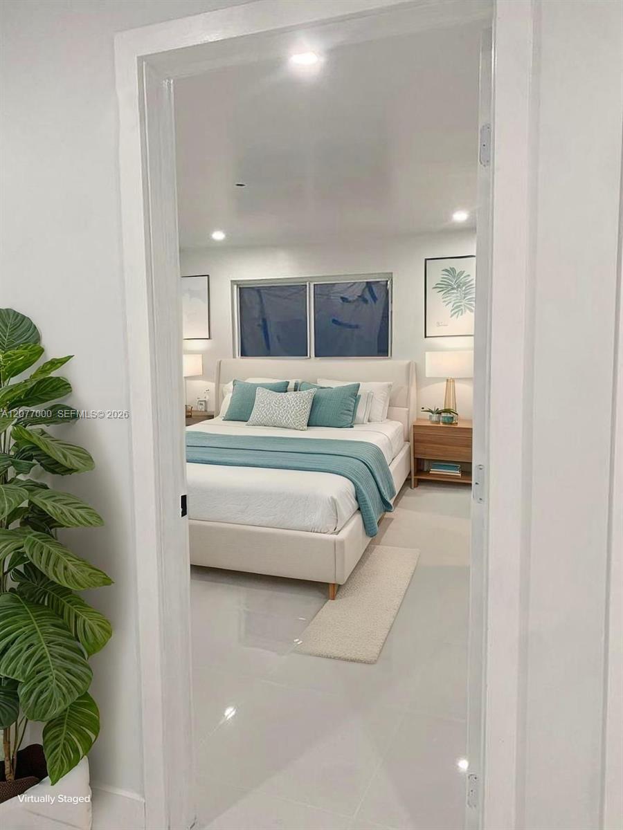 350 W 16th Street