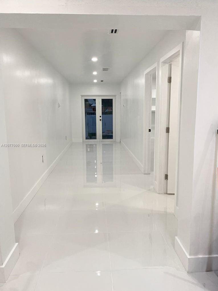 350 W 16th Street