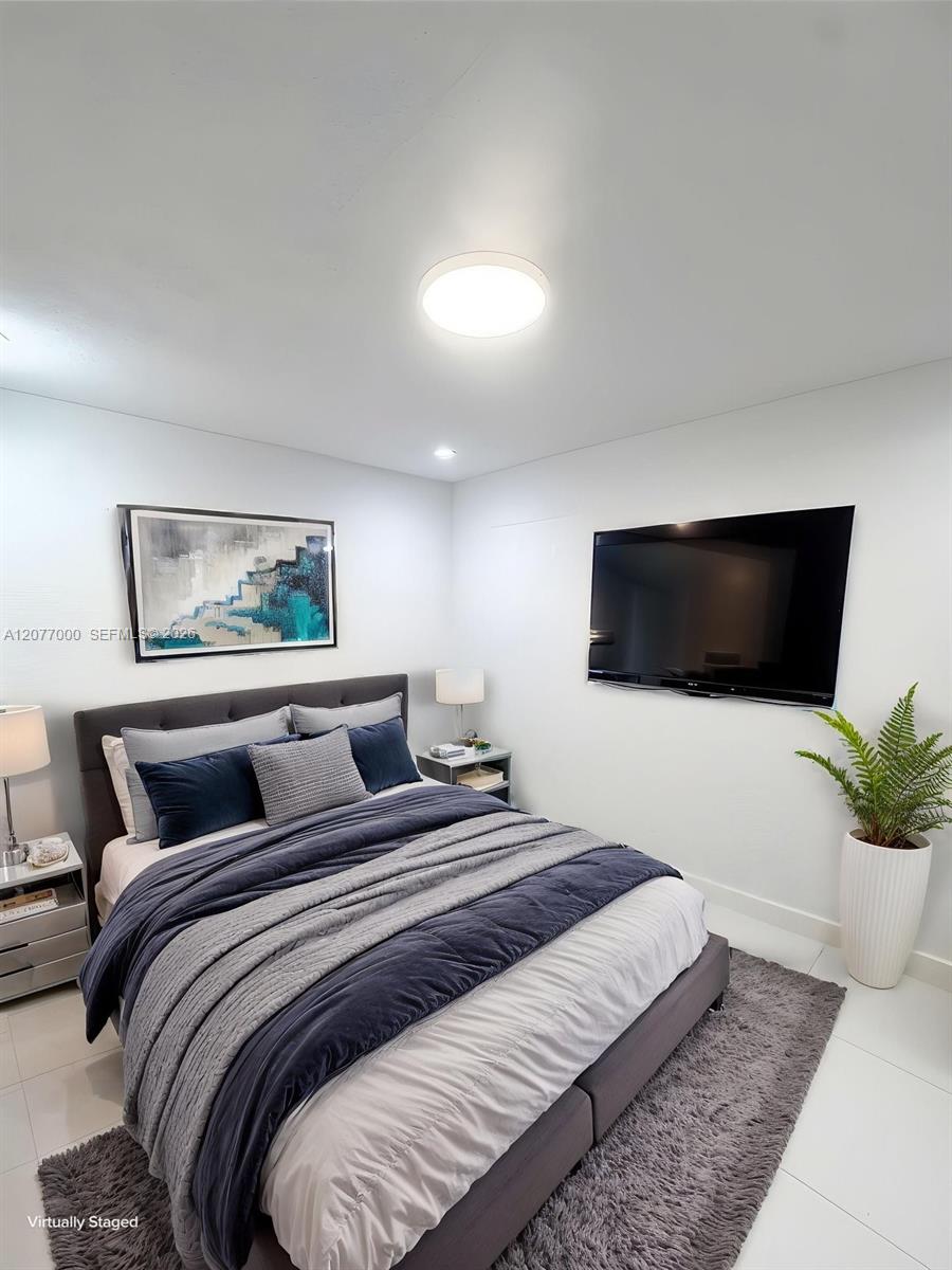 350 W 16th Street