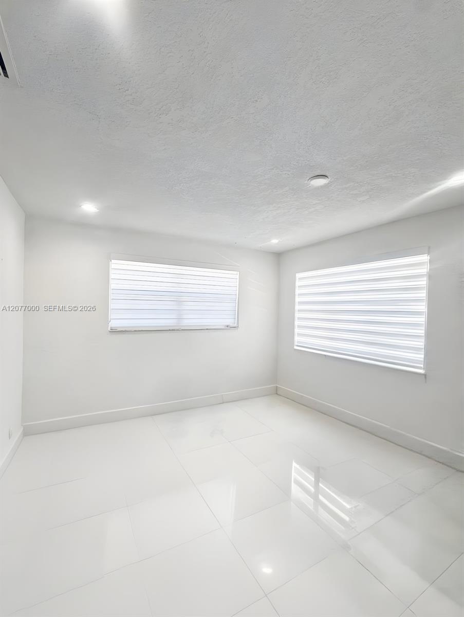 350 W 16th Street