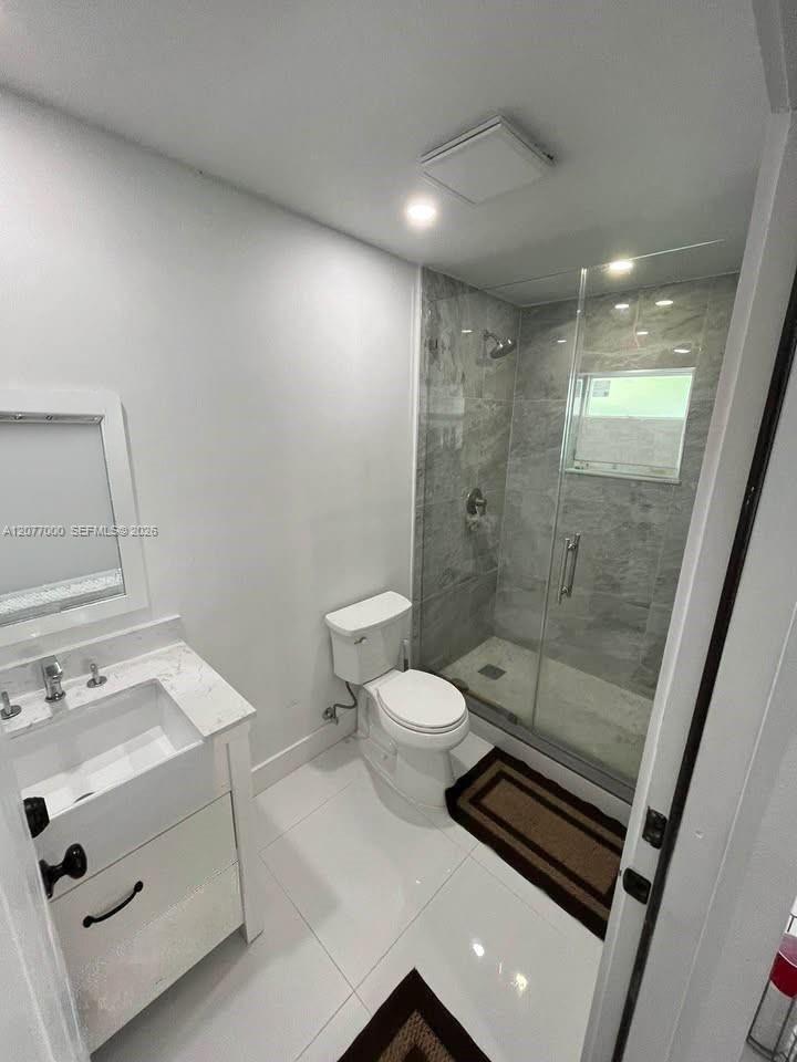 350 W 16th Street