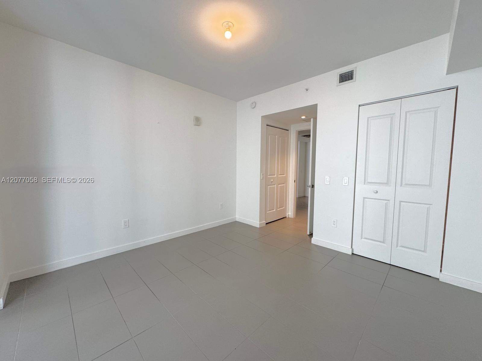 1600 NE 1st Avenue