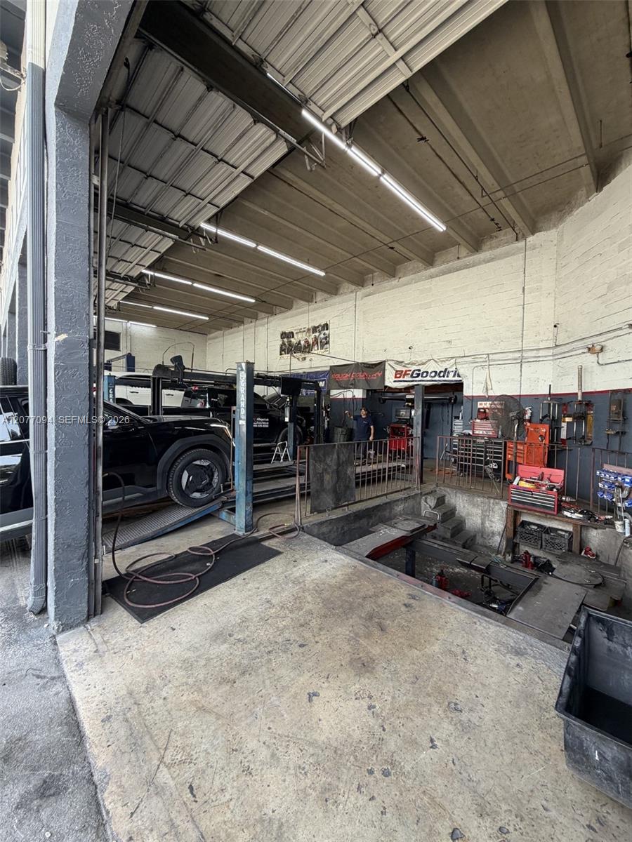Established Tire/mechanic Shop