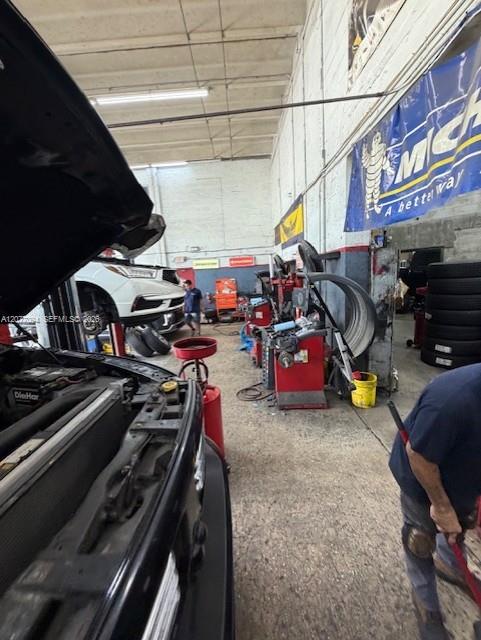 Established Tire/mechanic Shop