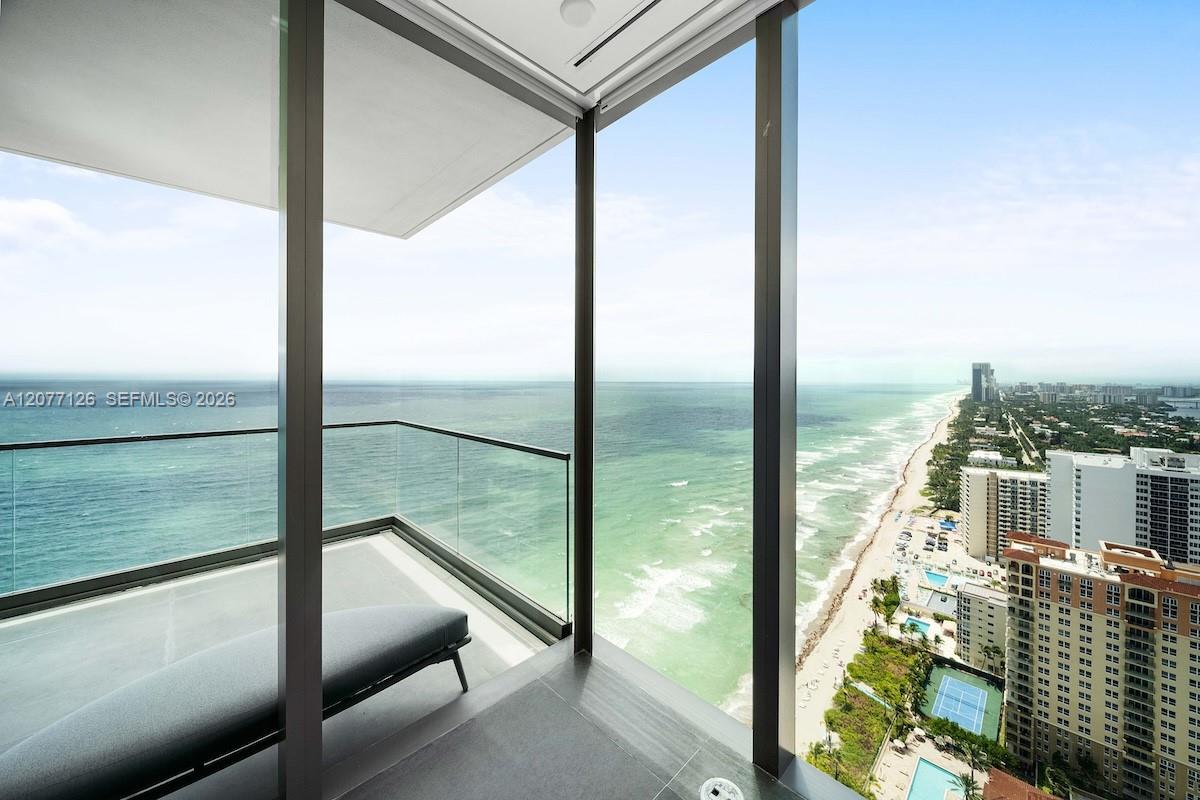 2000 S Ocean Drive