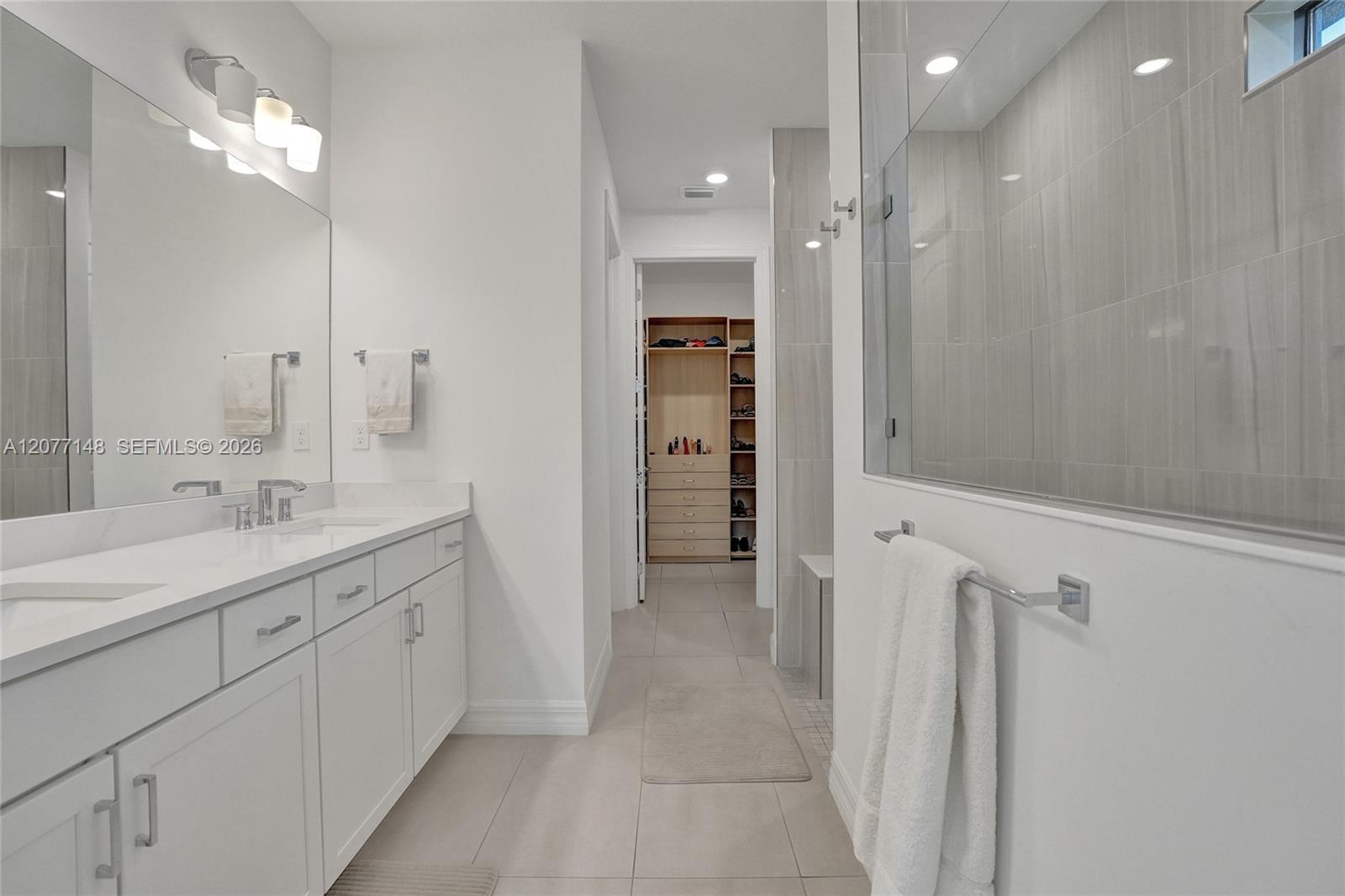 2357 Rollingwood Court