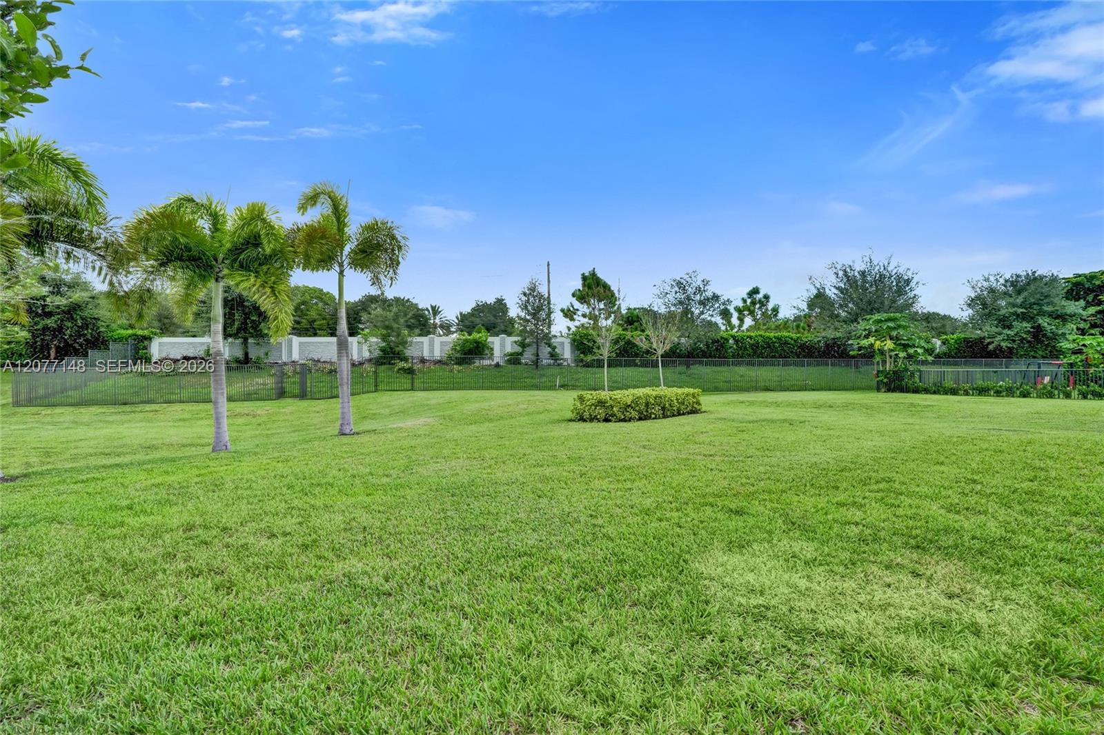 2357 Rollingwood Court