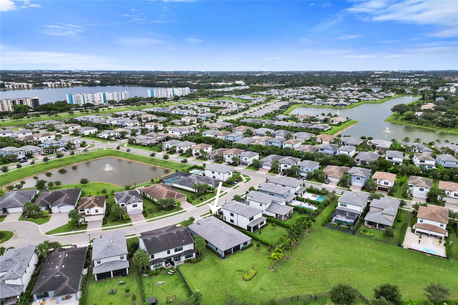2357 Rollingwood Court