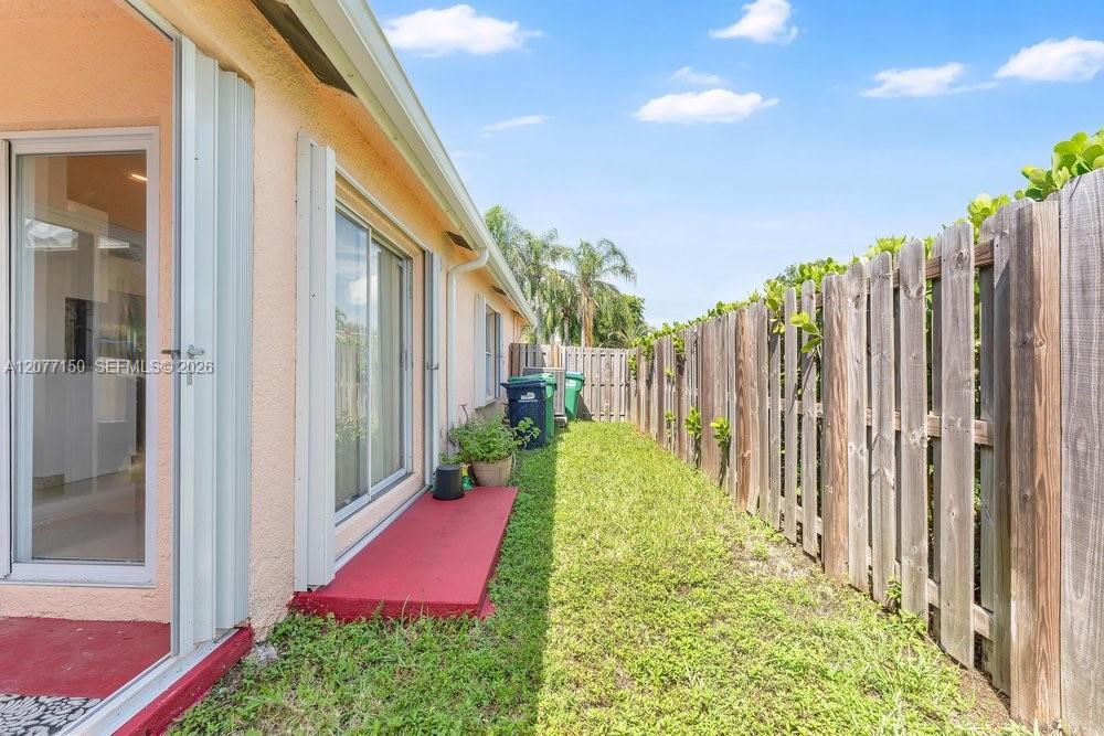 8021 SW 158th Place
