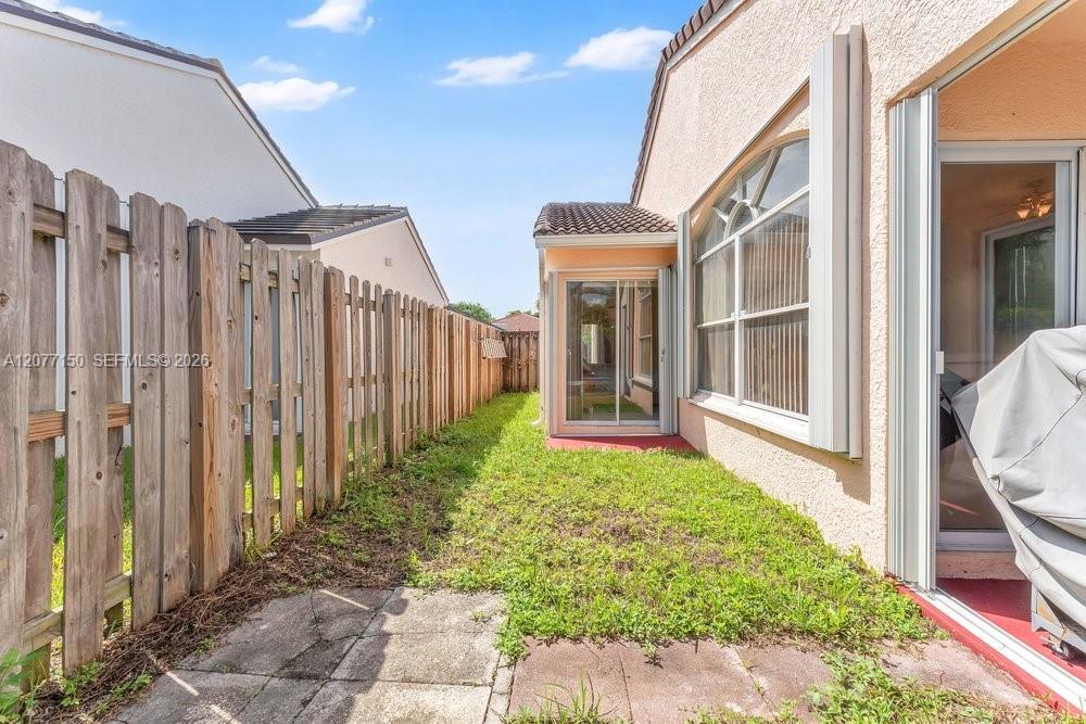 8021 SW 158th Place