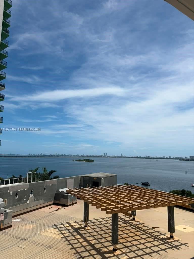1750 N Bayshore Drive