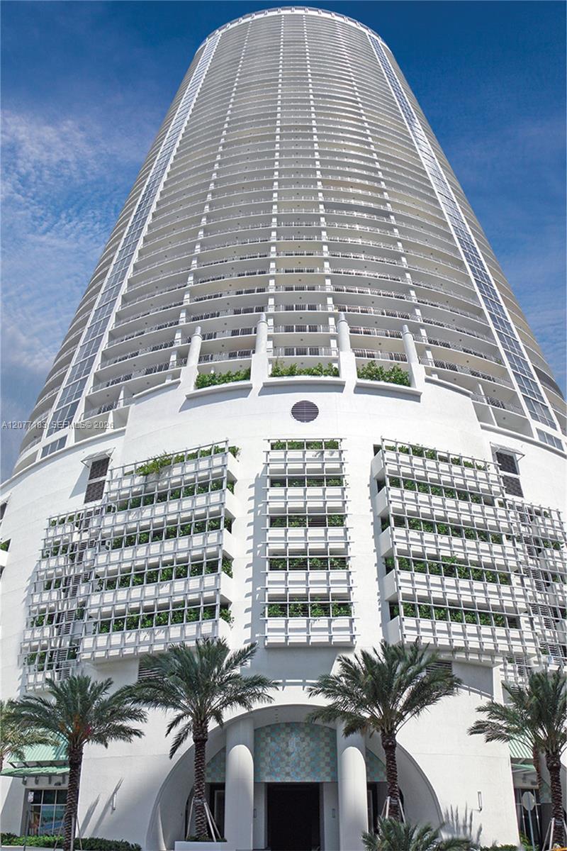 1750 N Bayshore Drive